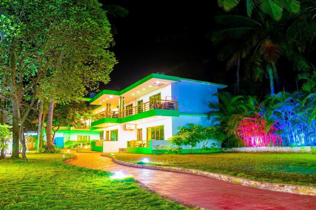 Kinara Resort Mālvan エクステリア 写真